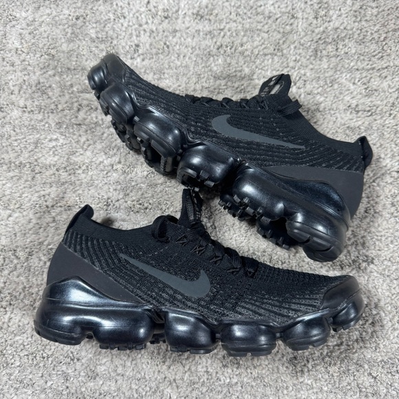 Nike Mens Air Vapormax Flyknit 3 AJ6910-002 Black Running Shoes Sneakers Sz 8 - Picture 1 of 7
